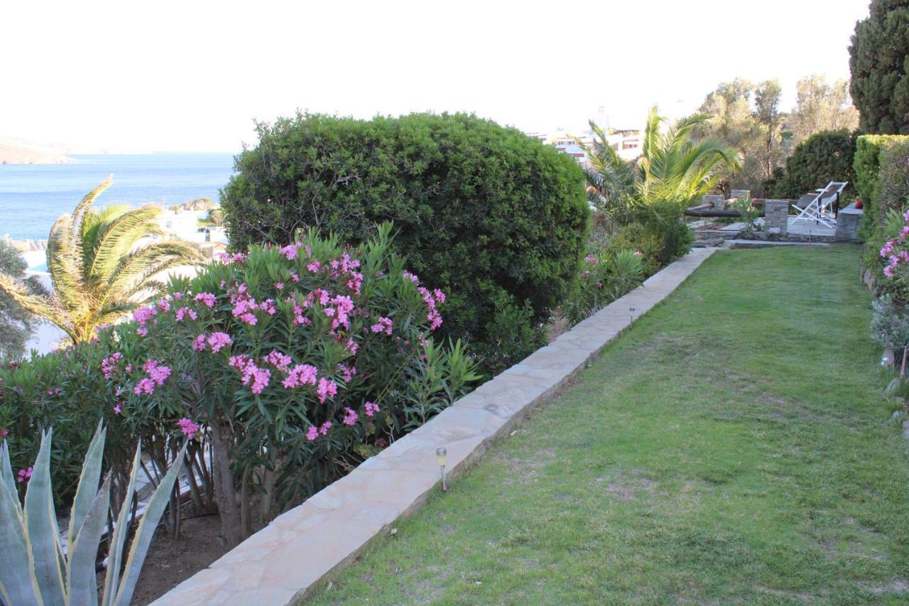 Blue Dolphin Hotell Batsíon Eksteriør bilde
