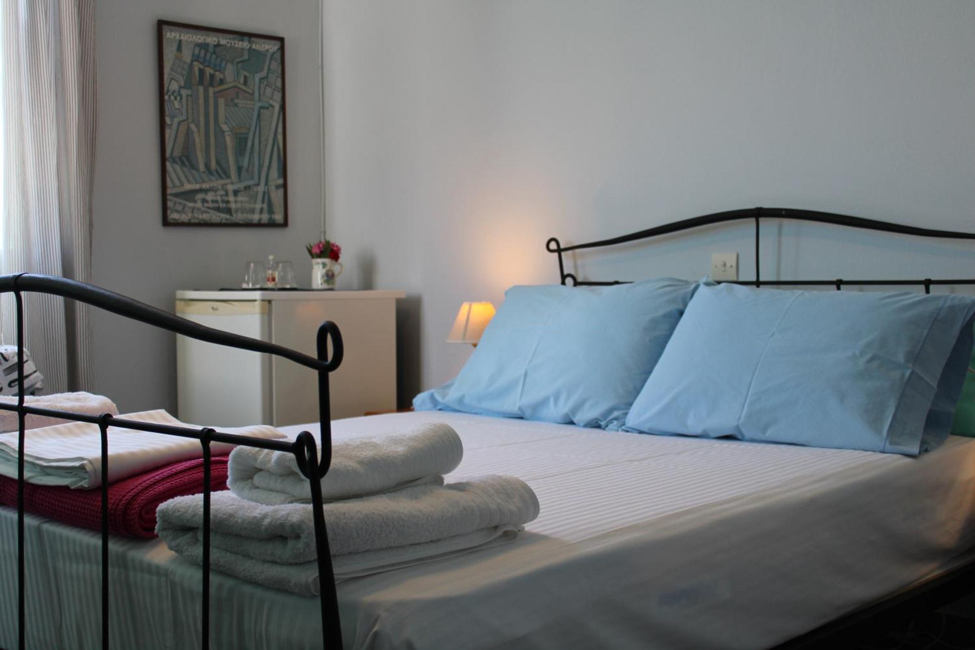 Blue Dolphin Hotell Batsíon Eksteriør bilde